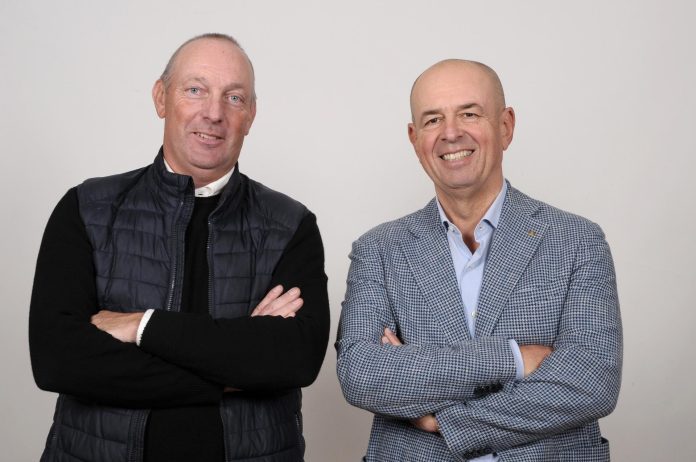 Il nuovo presidente del Consorzio della Ciliegia, della Susina e della Frutta Tipica di Vignola, Stefano Cavani (a sinistra), e il nuovo presidente del Consorzio di Tutela della Ciliegia di Vignola Igp, Pier Giorgio Lenzarini