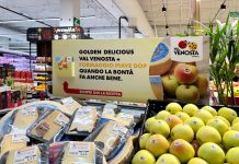 La mela di vip Val Venosta con il Formaggio Piave Dop nel reparto ortofrutta, un'attività di cross-selling