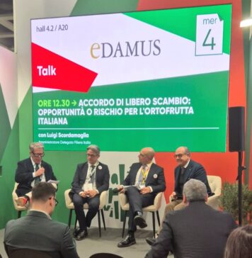 L'evento sul libero scambio all'Italian Fruit village, a Berlino