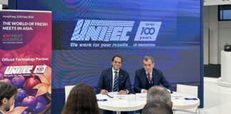 Nour Abdrabbo e, Angelo Benedetti presentazione dei prodotti a Fruit Logistica