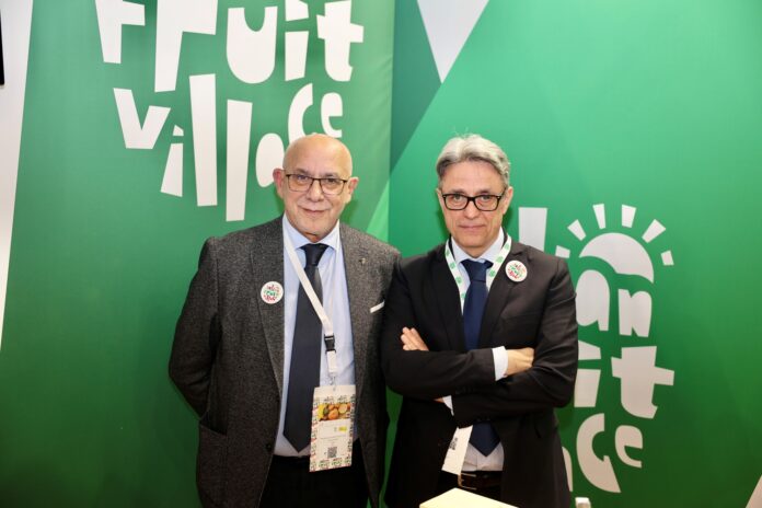 Il vicepresidente del Consorzio Edamus, Gennaro Velardo, e il presidente Emilio Ferrara, a Berlino