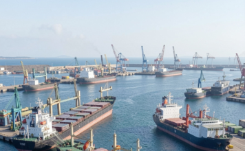 Fruitimprese: crisi in Medio Oriente spinge al rialzo i costi della filiera ortofrutticola La guerra in Iran ha provocato un effetto domino con ricadute sui costi del trasporto marittimo e carburante