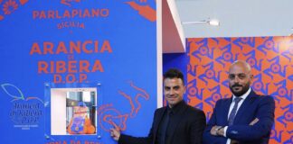 Neella foto, Paolo Parlapiano Responsabile Vendite e Marketing Parlapiano Sicilia e vicepresidente Consorzio di tutela Arancia di Ribera Dop e Vincenzo Parlapiano responsabile acquisti Parlapiano Sicilia