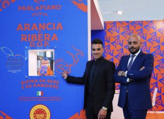 Neella foto, Paolo Parlapiano Responsabile Vendite e Marketing Parlapiano Sicilia e vicepresidente Consorzio di tutela Arancia di Ribera Dop e Vincenzo Parlapiano responsabile acquisti Parlapiano Sicilia