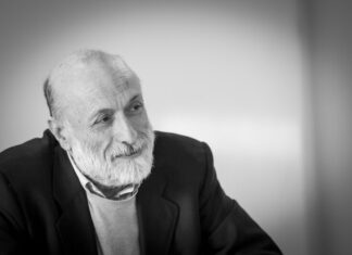 Il mondo agricolo rende omaggio a Carlo Petrini, anima di Slow Food Carlo Petrini (credits: archivio Slow Food), fondatore di Slow Food