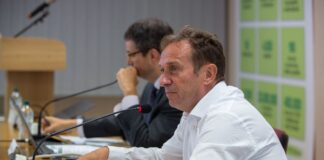Apo Conerpo , davide Vernocchi e Daniele Maria Ghezzi. assemblea di bilancio