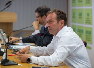 Apo Conerpo , davide Vernocchi e Daniele Maria Ghezzi. assemblea di bilancio