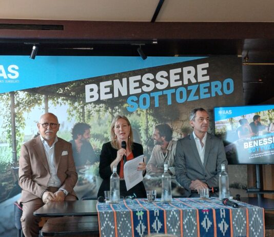 Frozen, benefici nutrizionali da “filiera corta” Giorgio Donegani, presidente di Iias eAlessandro Sessa, direttore editoriale di Altroconsumo all'evento di presentazione della ricerca sui surgelati
