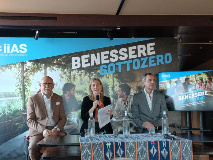 surgelati-iias Giorgio Donegani, presidente di Iias eAlessandro Sessa, direttore editoriale di Altroconsumo all'evento di presentazione della ricerca sui surgelati
