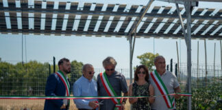 Taglio del nastro per il nuovo orto sostenibile