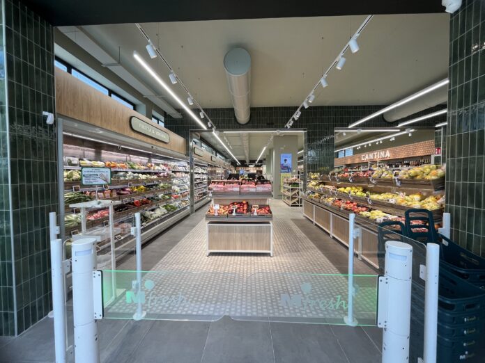 02_mfresh_corridoio_Frutta_verdura_IMG_2302