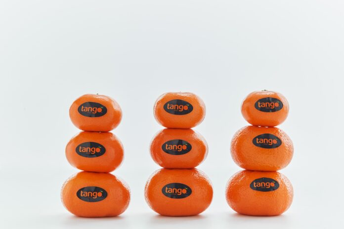 Tango_Fruit Il mandarino seedless Tango Fruit, distribuito in esclusiva da Spreafico