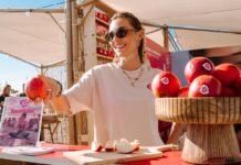 Pink Lady amplia i touchpoint con il consumatore Pink Lady, assaggi al Kalemana festival