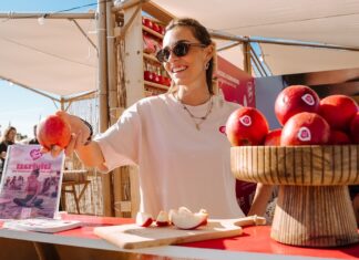 Pink Lady, assaggi al Kalemana festival