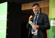 Blocchi degli autotrasportatori, a rischio kiwi e uva da tavola Cristian Maretti, alla guida di Legacoop Agroalimentare