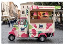 Melinda Dolcevita punta sugli universitari con un Ape-ritivo a Milano Ape-car in tour tra gli atenei milanesi per l'aperitivo con Melinda Dolcevita