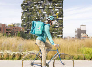 Deliveroo, le consegne crescono anche dai supermercati