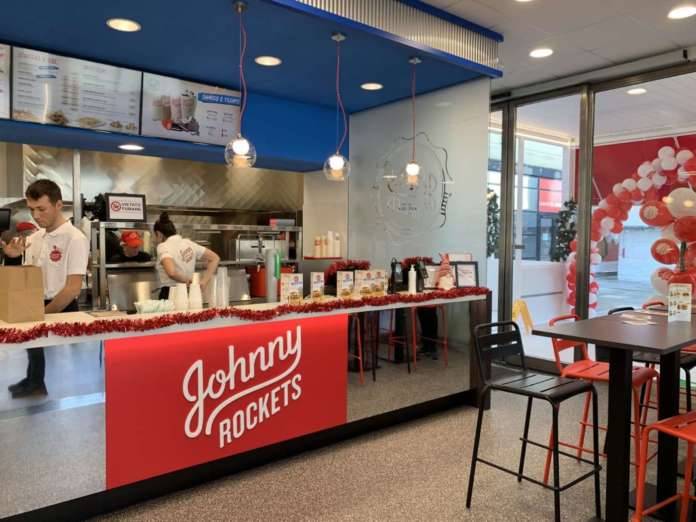 Johnny Rockets accelera lo sviluppo anche con il franchising