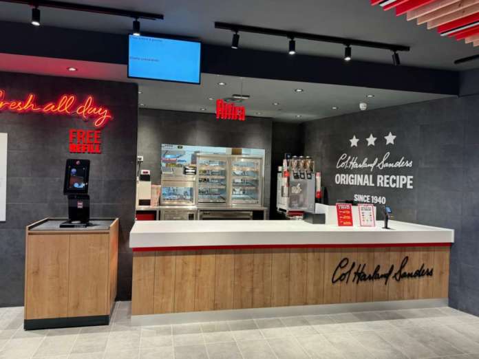 KFC_ACQUARIO_1 Kentucky Fried Chicken apre al centro commerciale Acquario