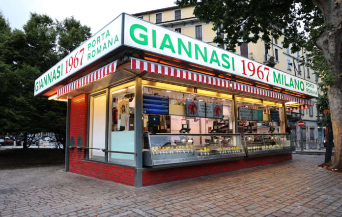 Chiosco Giannasi_photo credit Andrea Cherchi Finiper acquista la maggioranza di un'icona per i gourmet meneghini