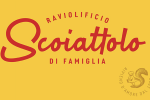 Scoiattolo: il Raviolificio di famiglia si (r)innova Logo del Raviolificio Scoiattolo con scritta "di famiglia", su sfondo giallo. Include il payoff "Ripieno d’amore dal 1983" e l’illustrazione di uno scoiattolo.