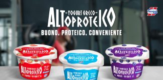 Gamma di yogurt greco altoproteico Neogal 0% grassi nei gusti fragola, bianco e mirtillo