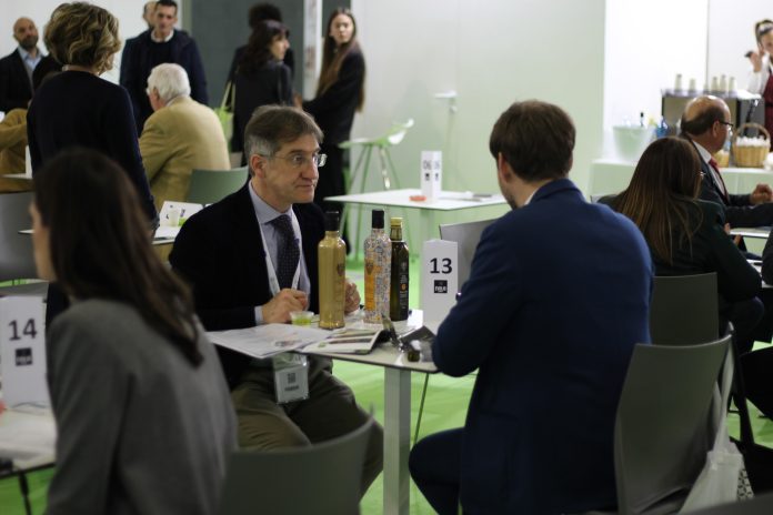 Evolio 2026 buyer EVOLIO Expo: Incontri B2B tra buyer e produttori con degustazione di olio