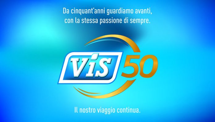 Logo celebrativo per i 50 anni di attività di Visalimentari, che festeggia l'anniversario partecipando a Marca 2026