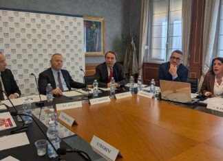 Ristorazione 2026: consumi a 100 miliardi di euro ma calano imprese e occupazione