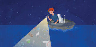 Illustrazione di un ragazzo con un gatto in una barca a notte, mentre punta una torcia elettrica su una vasta area di rifiuti di plastica e detriti galleggianti nel mare, evidenziando il problema dell'inquinamento marino. Questo evoca l'impegno di Bama per la sostenibilità e la gestione responsabile della plastica