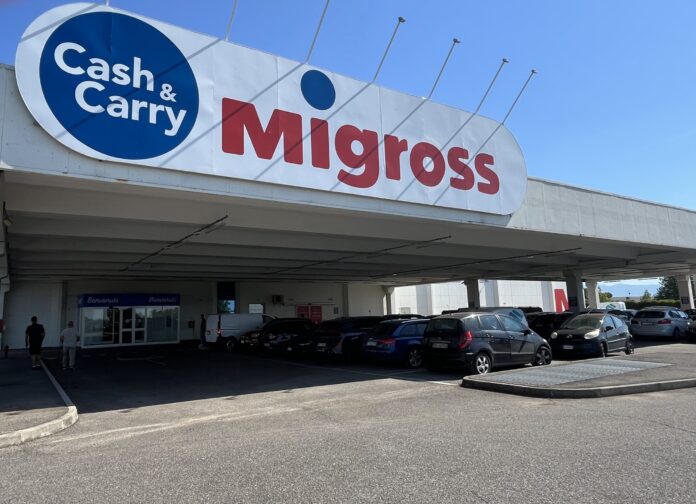 01_migross_CC_rovato_esterno_luglio_26_IMG_2287