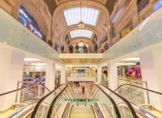 Stazioni, la nuova frontiera delle food court urbane
