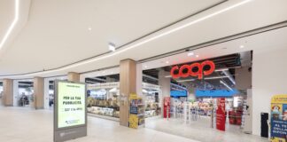 Imoon illumina lo store di Coop Liguria al Waterfront mall