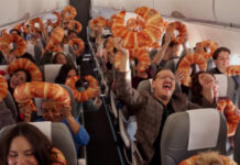 Lidl tra mdd e lifestyle: i croissant diventano cuscini da viaggio