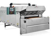 Flexibility and sustainability for food service Industrial tunnel oven with conveyor belt by Italforni