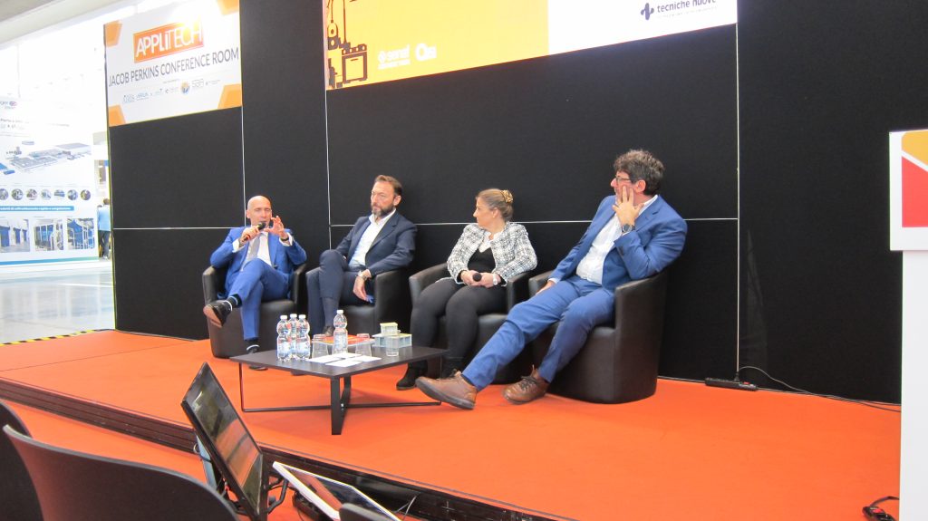 From the left: Alberto Di Luzio (Midea Italia), Ettore Jovane (Samsung Air Conditioner Europe), Gabriella Cadorin (Tecnoplast), and Domenico Di Canosa (Smart Buildings Alliance for Smart Cities)