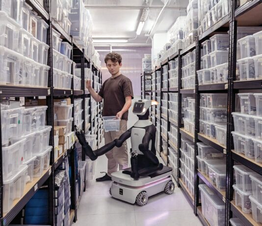 IFR: global robots demand in factories doubles over 10 years PAL Robotics: Tiago Pro in the warehouse (copyright PAL Robotics)