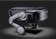 CES 2026: The world’s first robot equipped with a wheel-leg architecture in partnership with Real Madrid