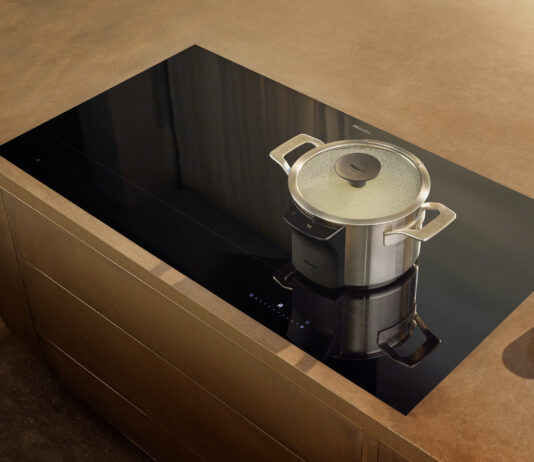 From cooking to cooling: the kitchen environment according to Miele KM 8000 hob by Miele