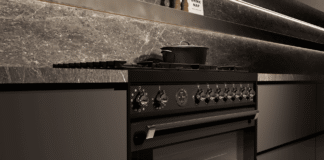 Elba: a carbon cooker inspired by luxury hypercars