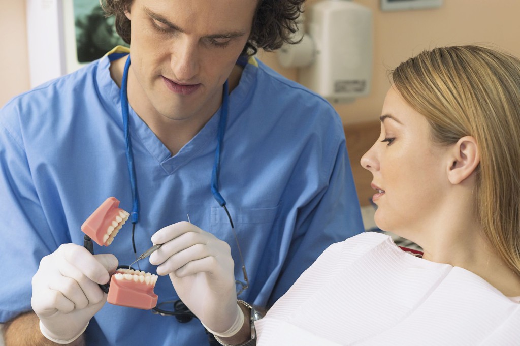 Dentisti odontoiatria ergonomia