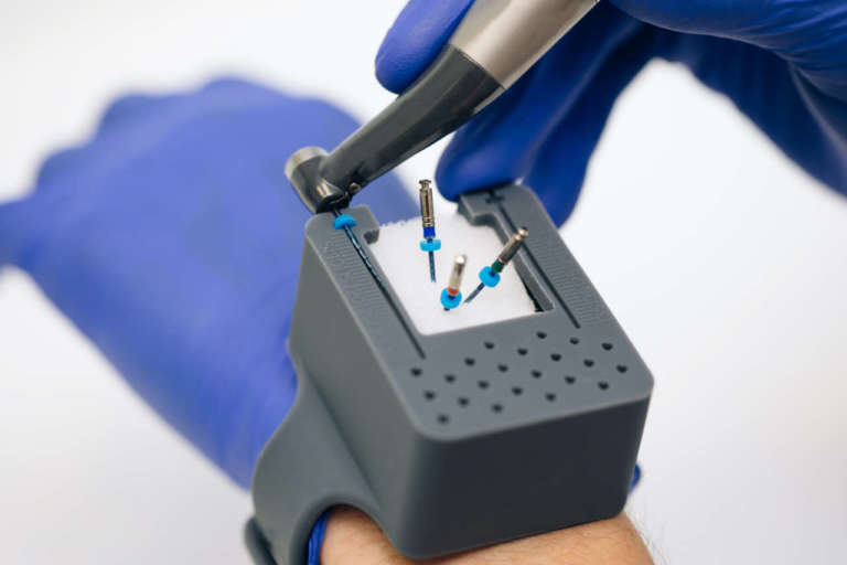 Influenza della sterilizzazione sull'efficienza degli strumenti endodontici