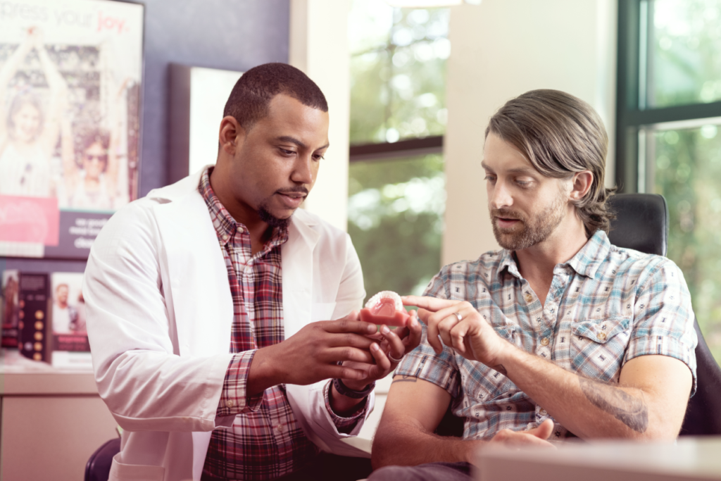 Apre a Milano “Straurdinary”, il primo temporary shop dedicato a odontoiatri e odontotecnici