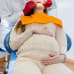 Controlli e trattamenti odontoiatrici durante la gravidanza: quando e perché