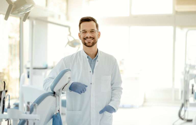 La professione odontoiatrica richiede alti standard, non sempre giustificati