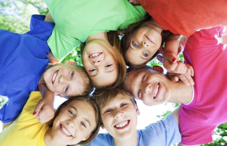 Microabrasione per le discromie dello smalto nei bambini