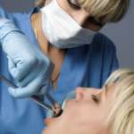 Ansia e paura nelle procedure di estrazione di un dente Ansia e paura estrazione dente