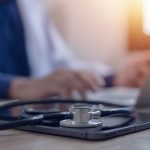 Medici e utilizzo dei social: buone regole per una corretta presenza e visibilità Medici e social media