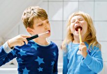 Valutazione di due dentifrici remineralizzanti in bambini affetti da asma e rinite allergica sotto controllo farmacologico: studio clinico randomizzato