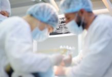 Anestesia dentale di precisione: la tecnica intraossea computer-guidata Anestesia dentale intraossea